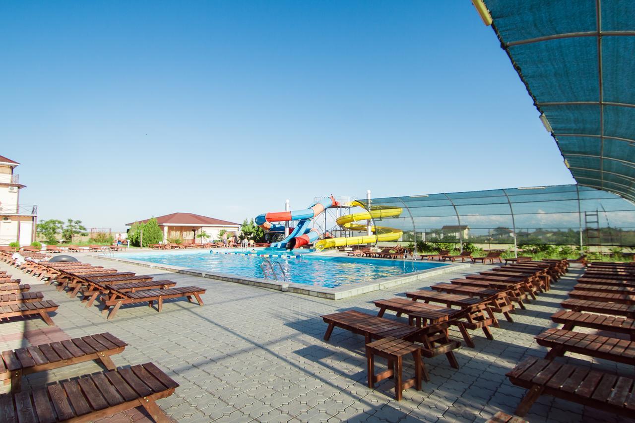 Picnic Park Hotel Shenggeldi Buitenkant foto